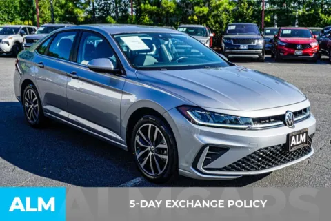 Another view of 2025 Volkswagen Jetta 1.5T SE for sale in Kennesaw, GA at ALM Kennesaw