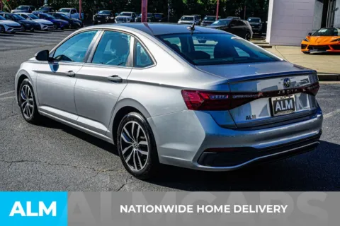 More photos of 2025 Volkswagen Jetta 1.5T SE at ALM Kennesaw, GA