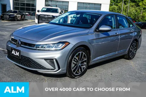 Photos of 2025 Volkswagen Jetta 1.5T SE for sale in Kennesaw, GA at ALM Kennesaw