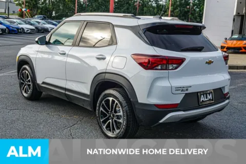 More photos of 2025 Chevrolet TrailBlazer LT at ALM Kennesaw, GA