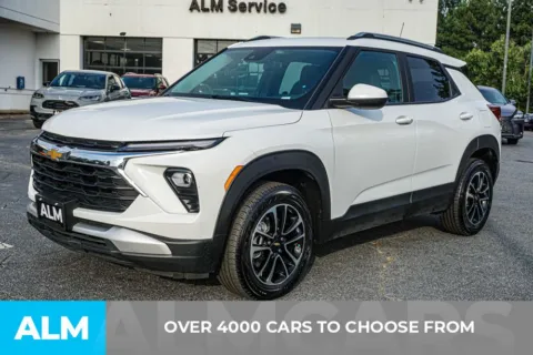 Photos of 2025 Chevrolet TrailBlazer LT for sale in Kennesaw, GA at ALM Kennesaw
