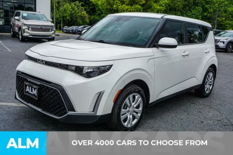 Photos of 2023 Kia Soul LX for sale in Kennesaw, GA at ALM Kennesaw