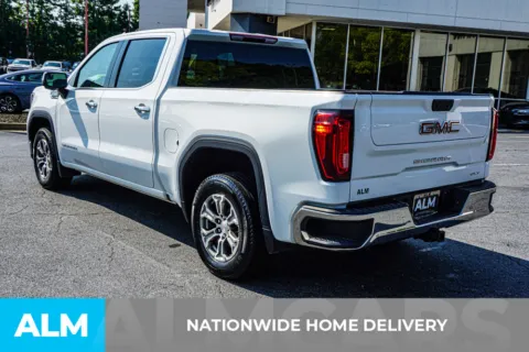 More photos of 2025 GMC Sierra 1500 SLT at ALM Kennesaw, GA