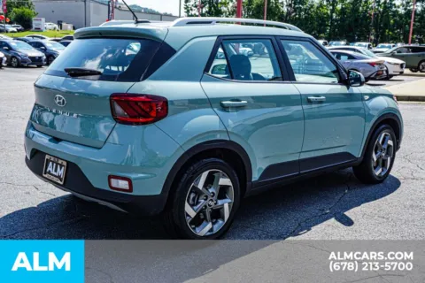 More photos of 2025 Hyundai Venue SEL at ALM Kennesaw, GA