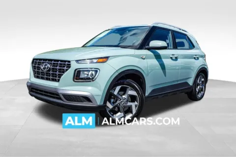 Green 2025 Hyundai Venue SEL for sale in Kennesaw, GA