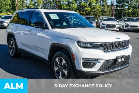 Another view of 2024 Jeep Grand Cherokee 4xe for sale in Kennesaw, GA at ALM Kennesaw