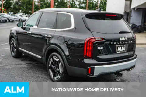 More photos of 2024 Kia Telluride S at ALM Kennesaw, GA