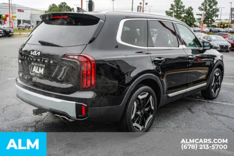 More photos of 2024 Kia Telluride S at ALM Kennesaw, GA