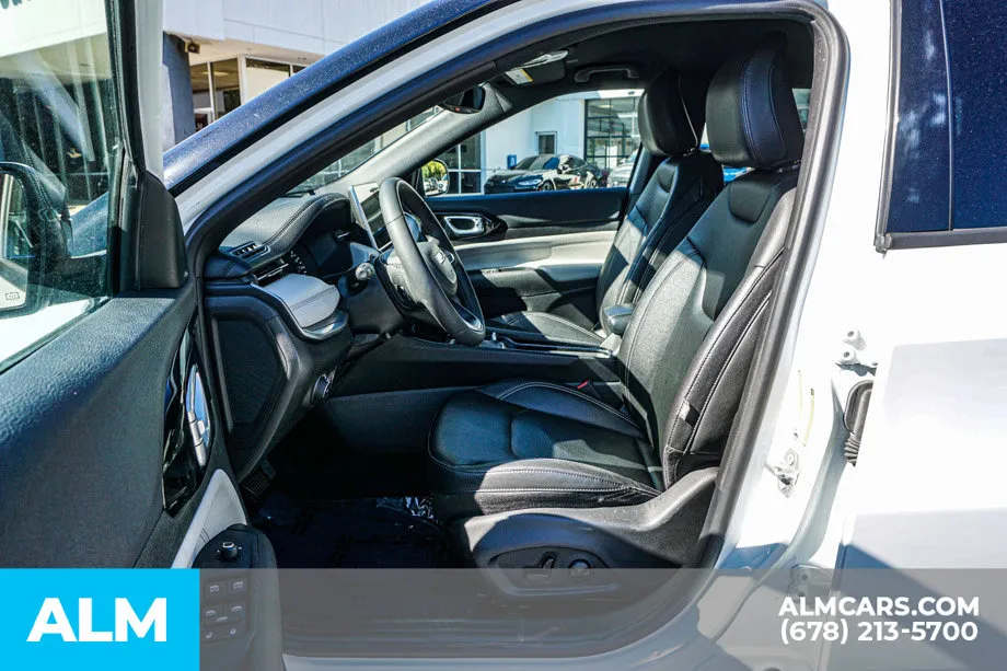 2025 Jeep Compass Limited - Photo 18