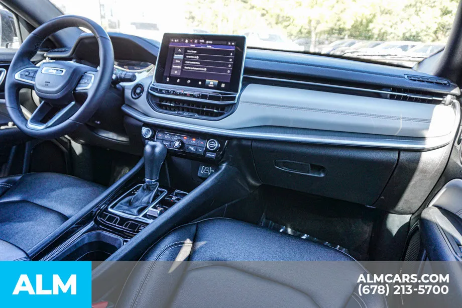 2025 Jeep Compass Limited - Photo 23
