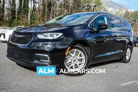 Black 2024 Chrysler Pacifica Touring L for sale in Kennesaw, GA