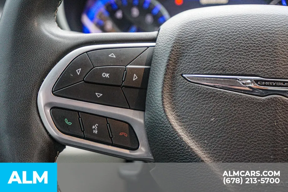 2024 Chrysler Pacifica Touring L - Photo 30
