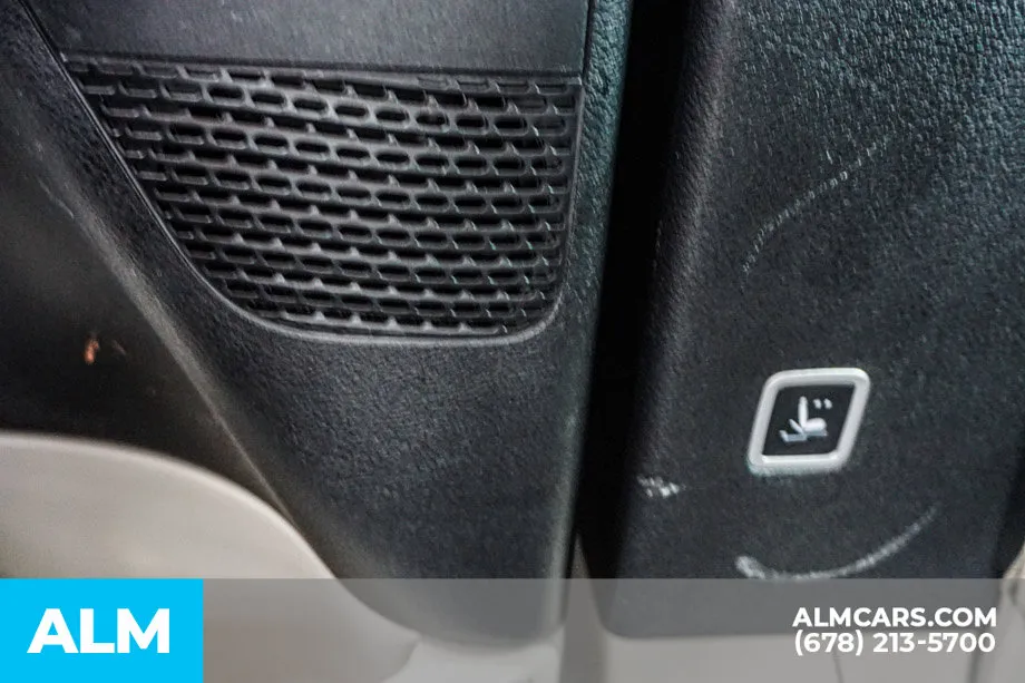 2024 Chrysler Pacifica Touring L - Photo 37