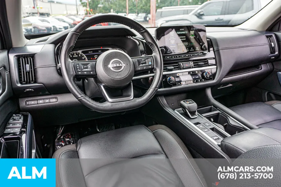 2025 Nissan Pathfinder SL - Photo 28