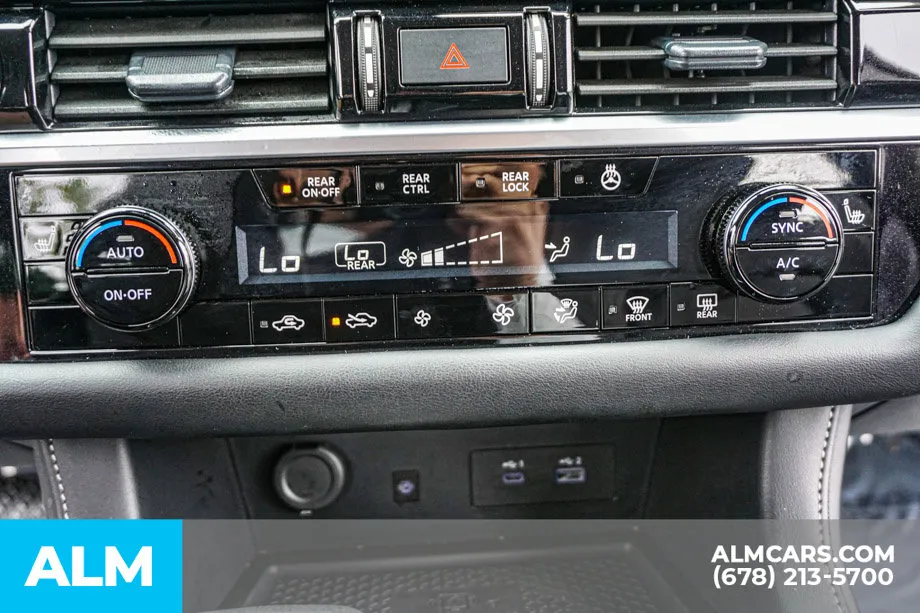2025 Nissan Pathfinder SL - Photo 42