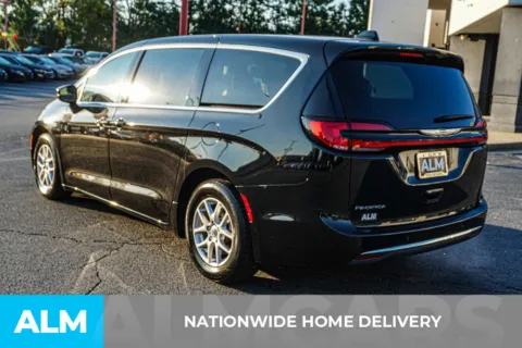 More photos of 2024 Chrysler Pacifica Touring L at ALM Kennesaw, GA