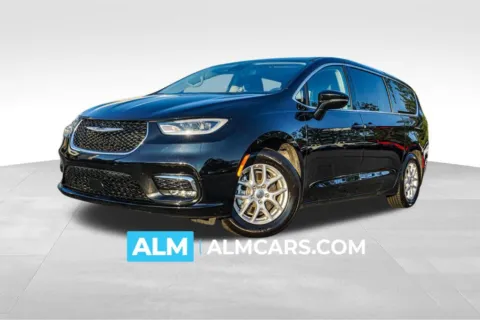 Black 2024 Chrysler Pacifica Touring L for sale in Kennesaw, GA