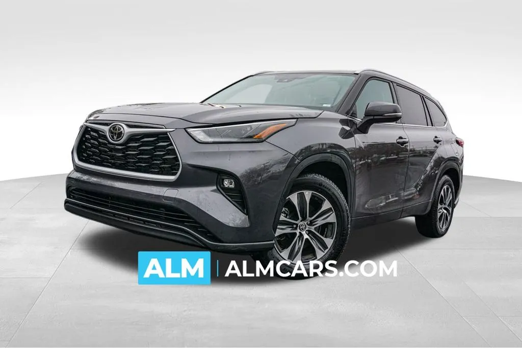 Used 2022 Toyota Highlander XLE for sale in Kennesaw, GA | VIN ...