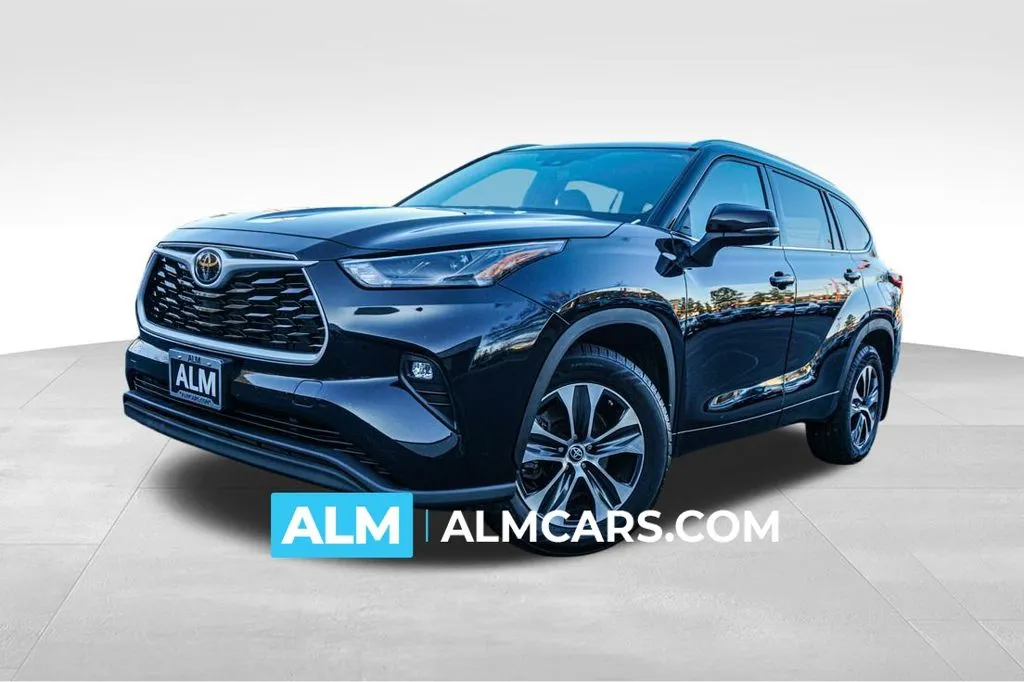 Used 2022 Toyota Highlander XLE for sale in Kennesaw, GA | VIN ...