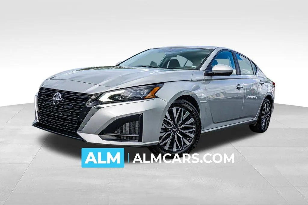 Silver 2023 Nissan Altima 2.5 SV for sale in Kennesaw, GA