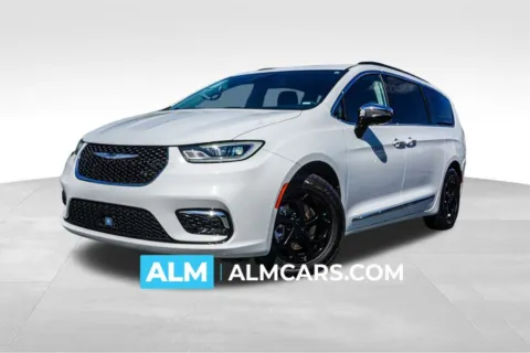 White 2023 Chrysler Pacifica Limited for sale in Kennesaw, GA