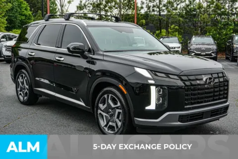 More photos of 2024 Hyundai Palisade Limited at ALM Kennesaw, GA