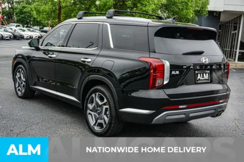 More photos of 2024 Hyundai Palisade Limited at ALM Kennesaw, GA