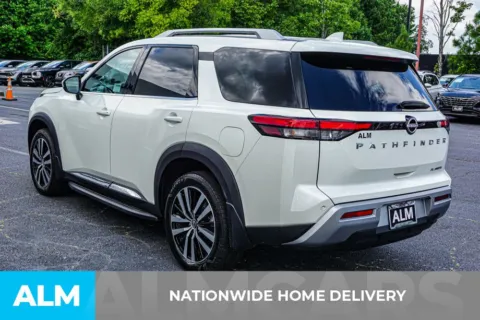 More photos of 2023 Nissan Pathfinder Platinum at ALM Kennesaw, GA