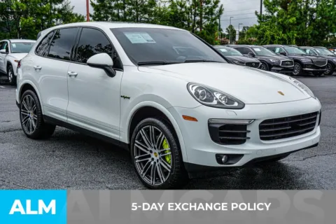 More photos of 2017 Porsche Cayenne E-Hybrid S Platinum Edition at ALM Kennesaw, GA