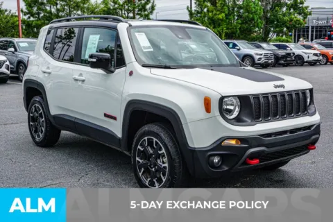 More photos of 2023 Jeep Renegade Trailhawk at ALM Kennesaw, GA