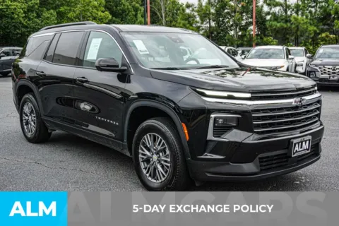 More photos of 2024 Chevrolet Traverse LT at ALM Kennesaw, GA