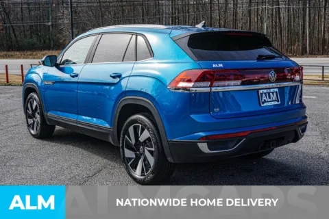More photos of 2024 Volkswagen Atlas Cross Sport 2.0T SE w/Technology at ALM Kennesaw, GA
