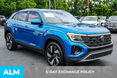 More photos of 2024 Volkswagen Atlas Cross Sport 2.0T SE w/Technology at ALM Kennesaw, GA