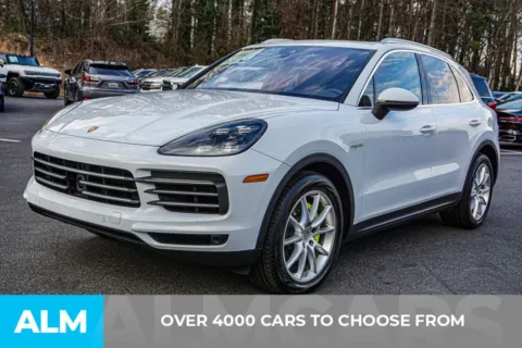 Another view of 2022 Porsche Cayenne E-Hybrid for sale in Kennesaw, GA at ALM Kennesaw