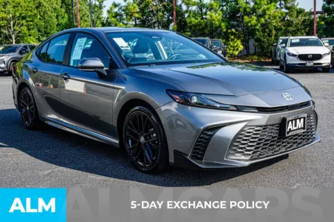 More photos of 2025 Toyota Camry SE at ALM Kennesaw, GA