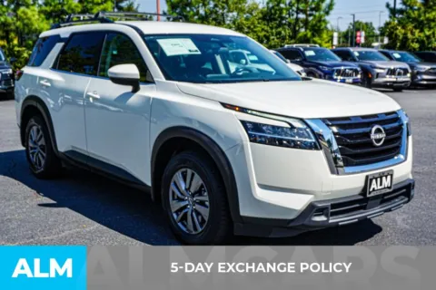 More photos of 2022 Nissan Pathfinder SV at ALM Kennesaw, GA