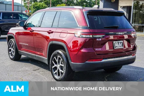 More photos of 2024 Jeep Grand Cherokee Limited at ALM Kennesaw, GA