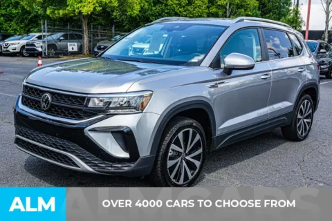 Another view of 2024 Volkswagen Taos 1.5T SE for sale in Kennesaw, GA at ALM Kennesaw