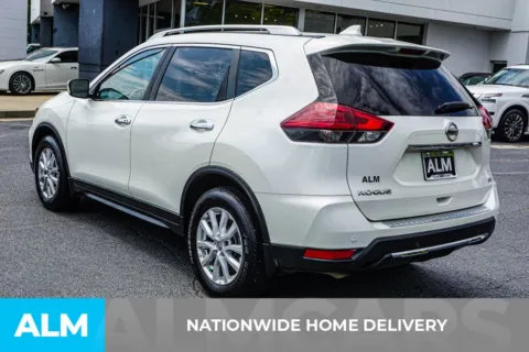 More photos of 2019 Nissan Rogue SV at ALM Kennesaw, GA