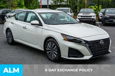 More photos of 2023 Nissan Altima 2.5 SV at ALM Kennesaw, GA