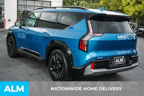More photos of 2024 Kia EV9 GT-Line at ALM Kennesaw, GA