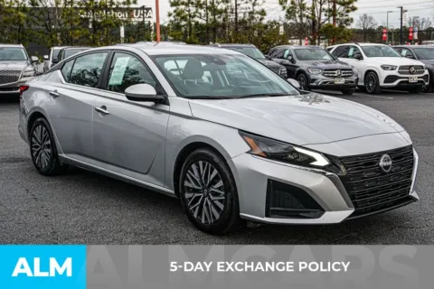More photos of 2023 Nissan Altima 2.5 SV at ALM Kennesaw, GA
