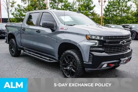 More photos of 2021 Chevrolet Silverado 1500 LT Trail Boss at ALM Kennesaw, GA