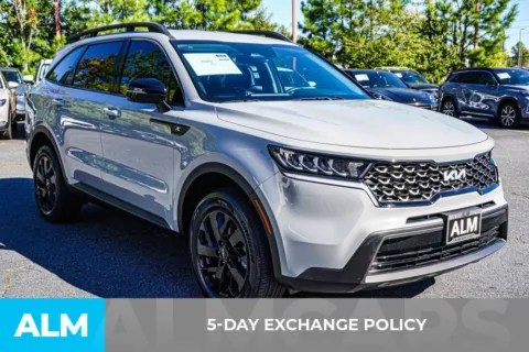 More photos of 2022 Kia Sorento S at ALM Kennesaw, GA