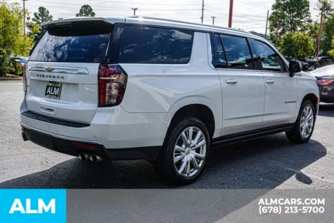 More photos of 2022 Chevrolet Suburban High Country at ALM Kennesaw, GA