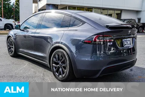 More photos of 2022 Tesla Model X at ALM Kennesaw, GA