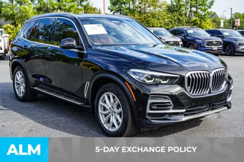 More photos of 2022 BMW X5 xDrive40i at ALM Kennesaw, GA