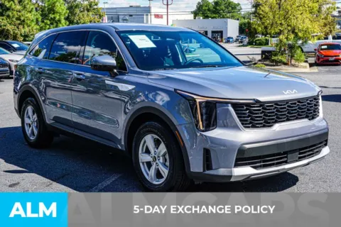 More photos of 2024 Kia Sorento LX at ALM Kennesaw, GA