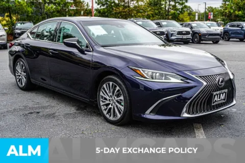 More photos of 2019 Lexus ES 350 at ALM Kennesaw, GA