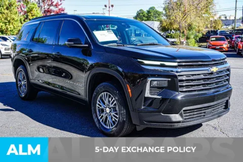 More photos of 2024 Chevrolet Traverse LT at ALM Kennesaw, GA